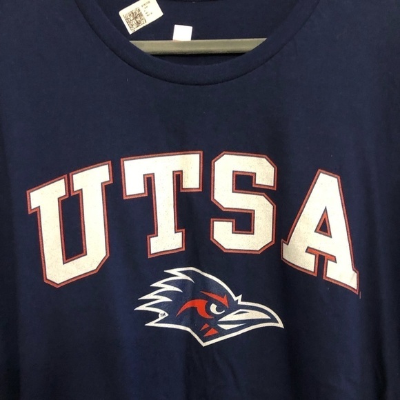 Texas San Antonio Roadrunners Arch Over Navy T-Shirt Plus Size 3XL - Picture 3 of 7